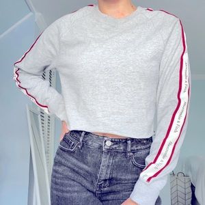 Abercrombie Grey Cropped Sweatshirt